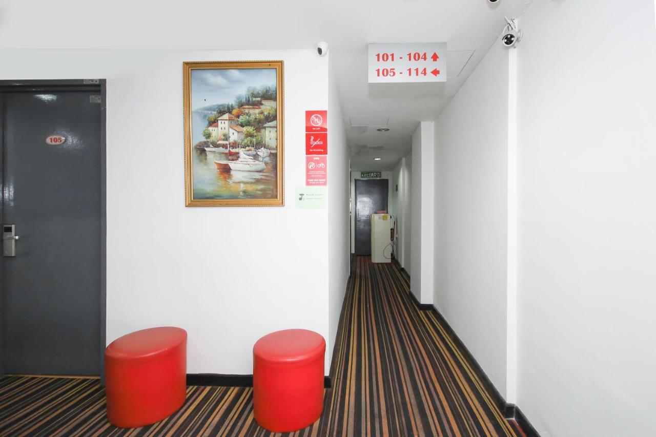 Super Oyo 90345 Tm Hotel Ampang  Exterior foto